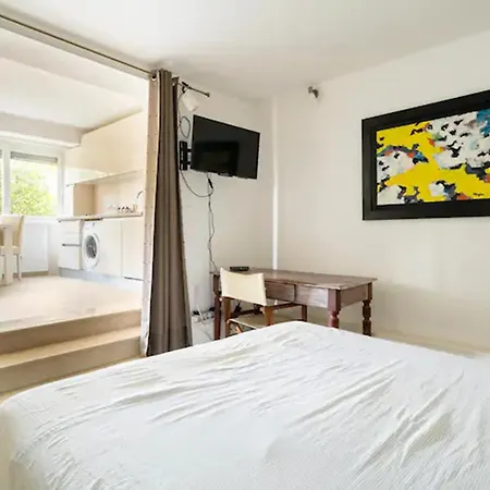 Lemon Apartment *